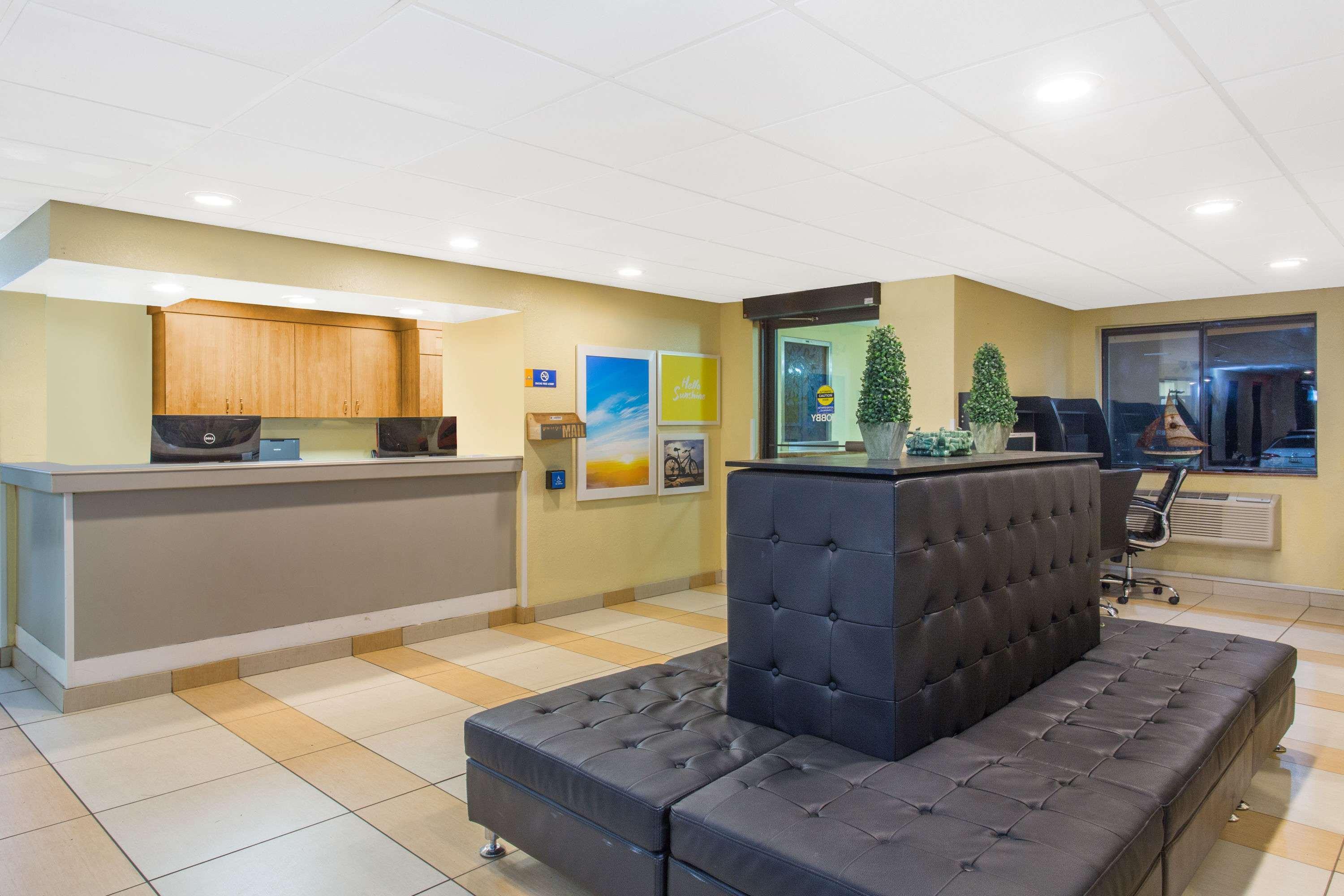Days Inn By Wyndham Leominster/Fitchburg Area Eksteriør billede