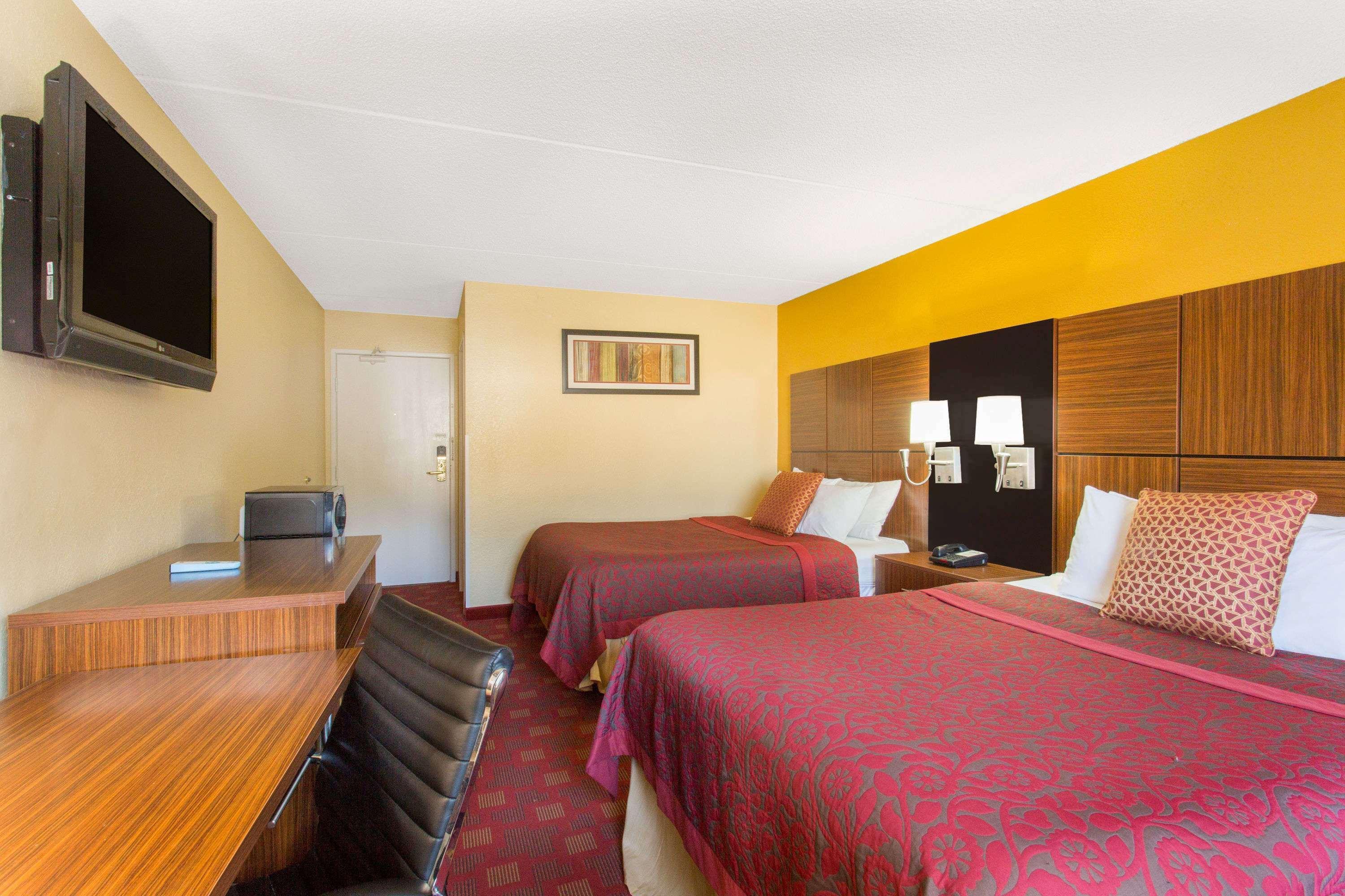 Days Inn By Wyndham Leominster/Fitchburg Area Eksteriør billede